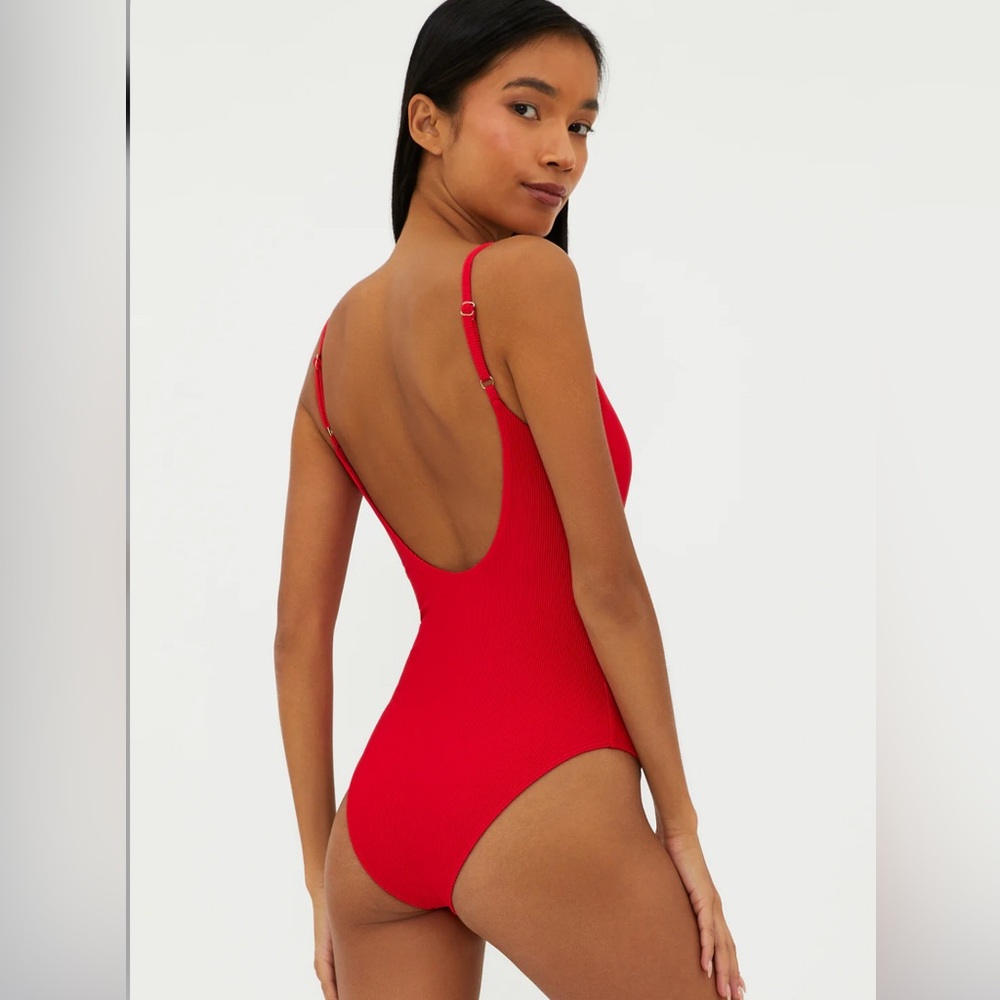 Beach Riot Reese Rib One-Piece Swimsuit - Picture 4 of 8